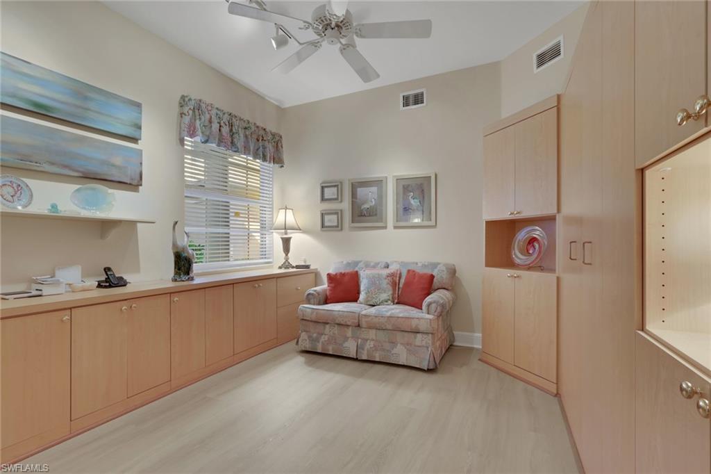 714 Regency Reserve CIR # 3201