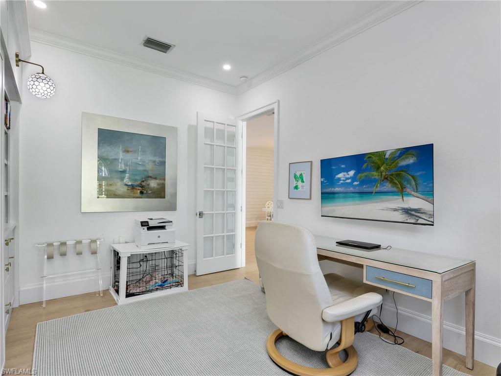 4304 Kensington High ST