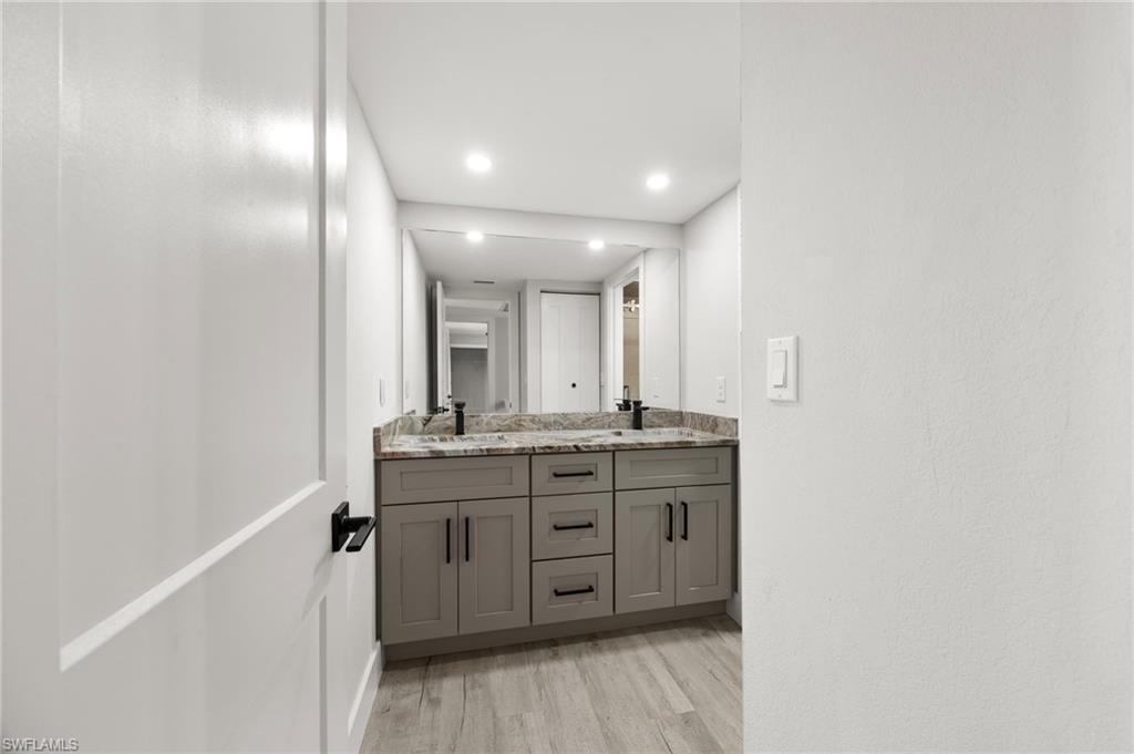 1569 Park Meadows DR # 2