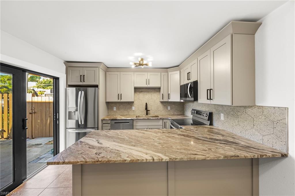 1569 Park Meadows DR # 2