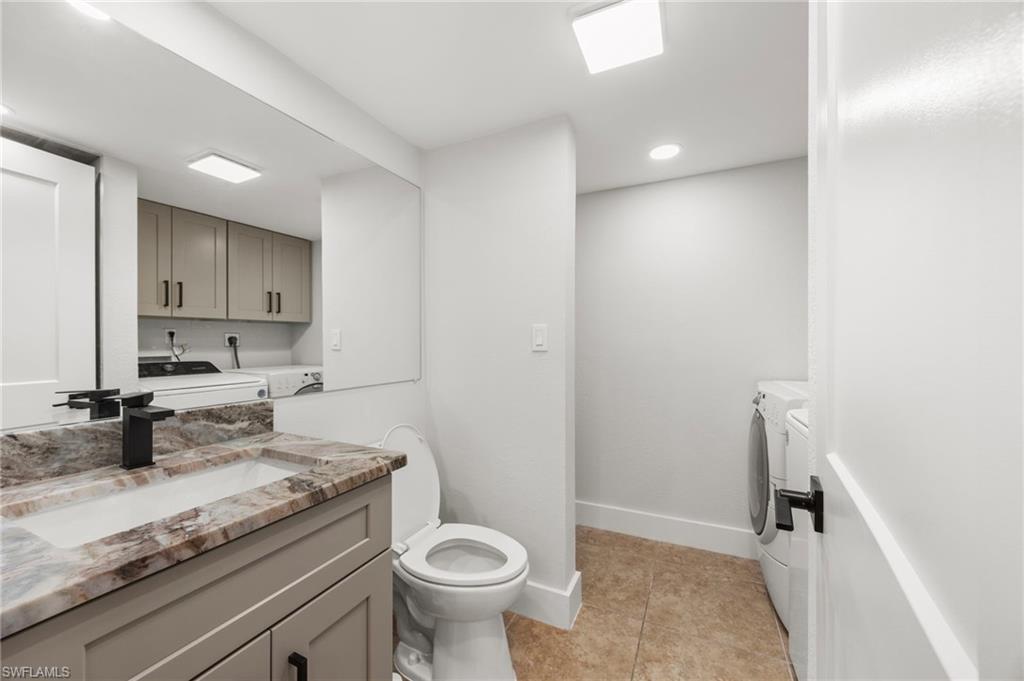 1569 Park Meadows DR # 2