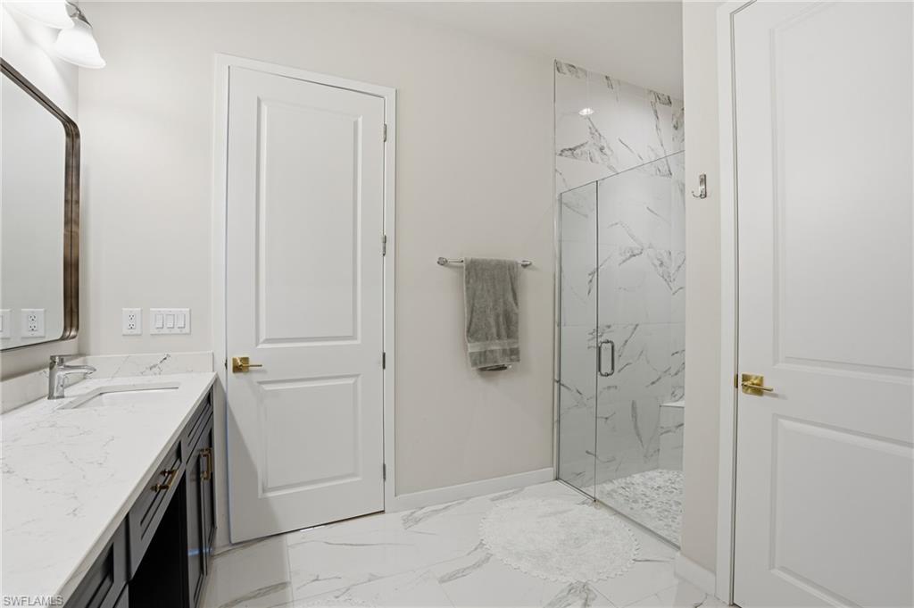 14708 Kingfisher LOOP