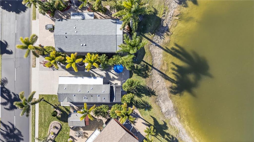 3131 Crystal Lake DR