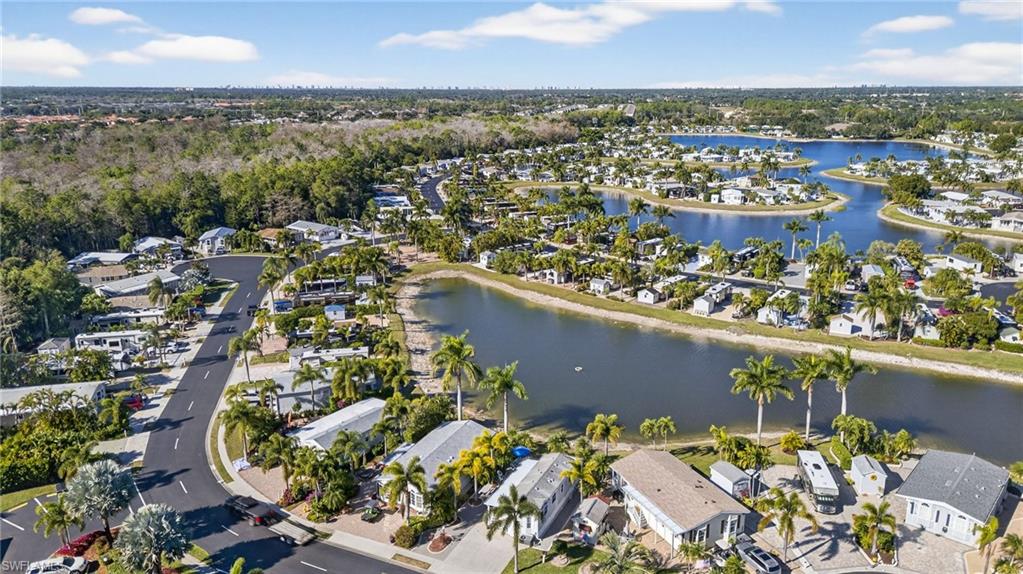 3131 Crystal Lake DR