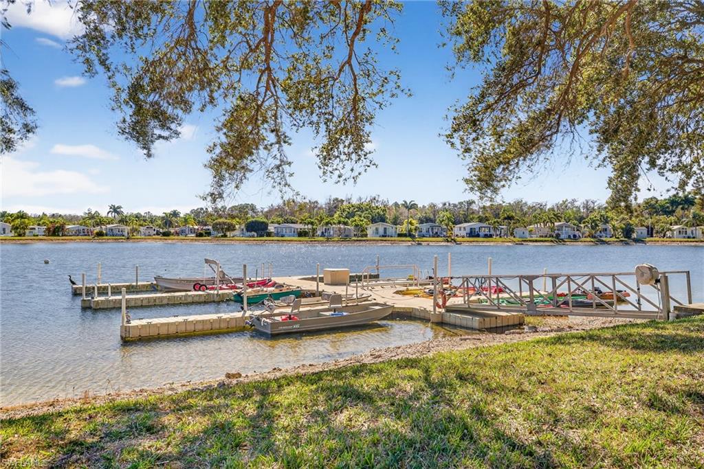 3131 Crystal Lake DR