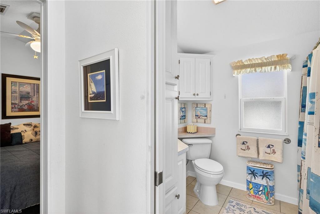 3131 Crystal Lake DR