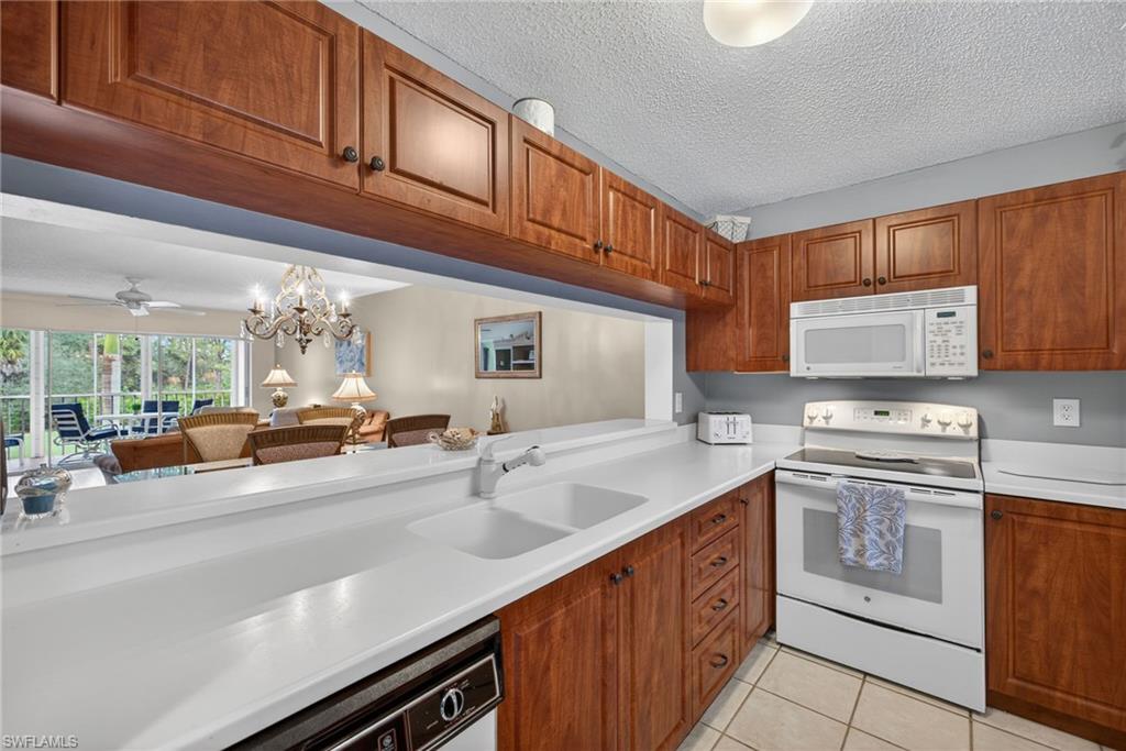 7105 Dennis CIR # E207