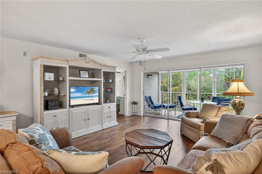 7105 Dennis CIR # E207