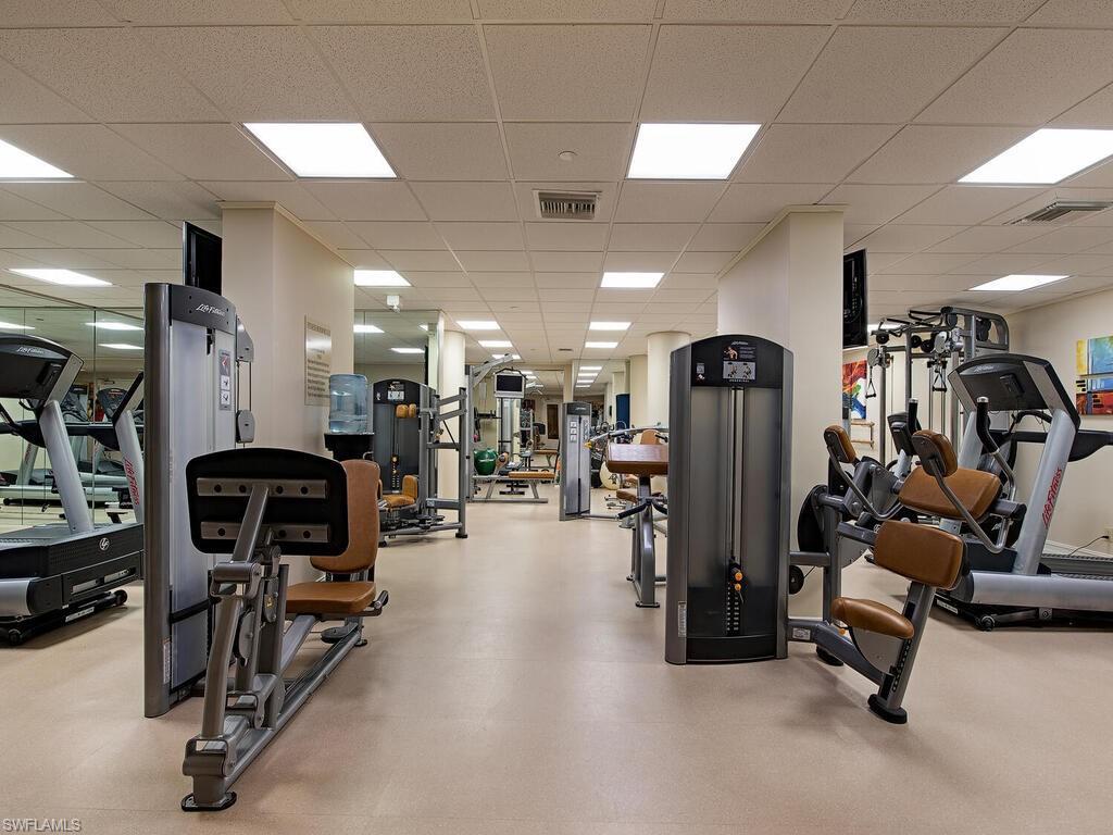 4451 Gulf Shore BLVD N # 304