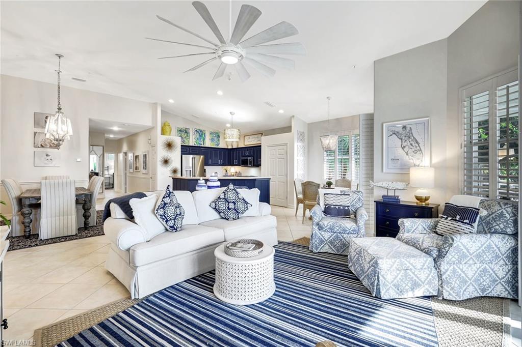 11089 Harbour Yacht CT # 3