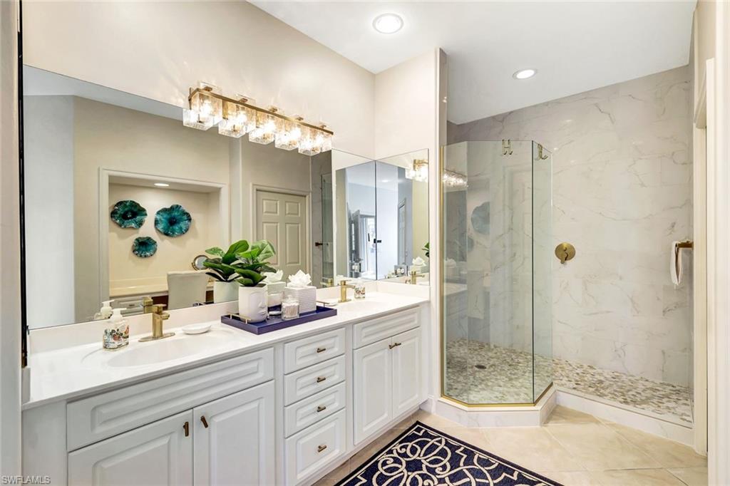 11089 Harbour Yacht CT # 3