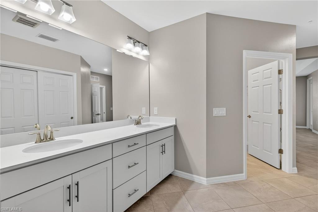 12041 Santaluz DR # 102