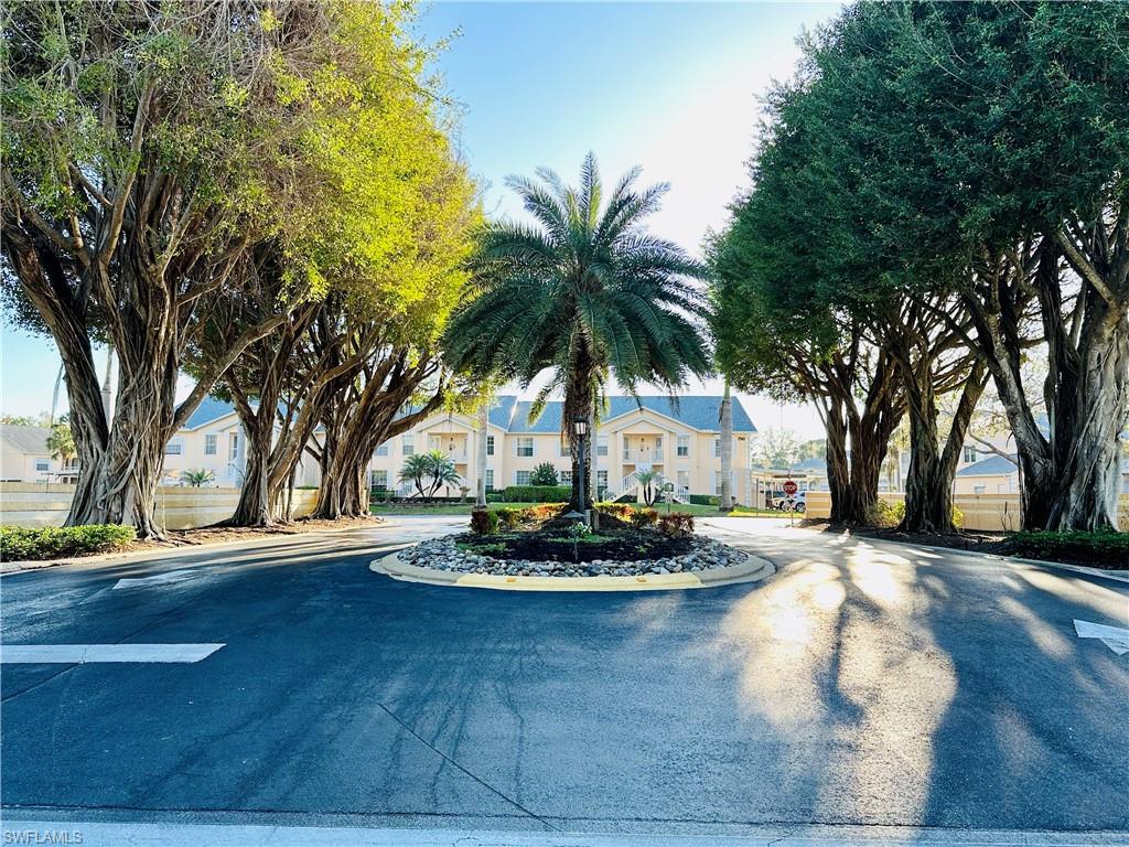 768 Wiggins Lake DR # 202