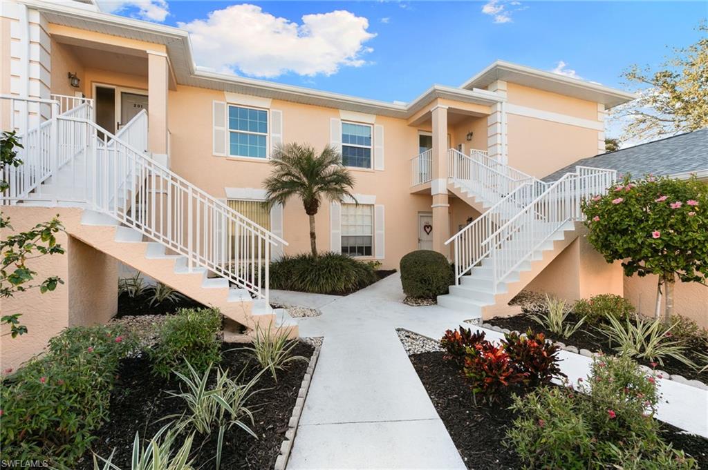 768 Wiggins Lake DR # 202