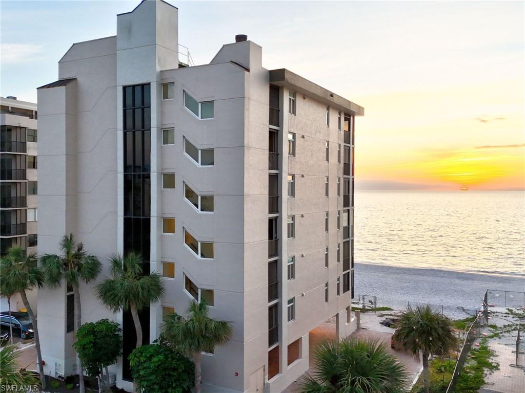 9415 Gulf Shore DR # 102