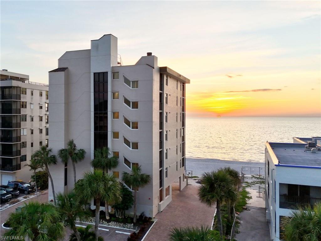 9415 Gulf Shore DR # 102