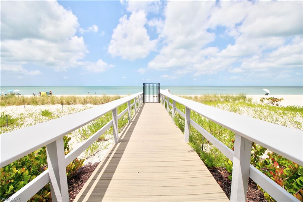 9415 Gulf Shore DR # 102