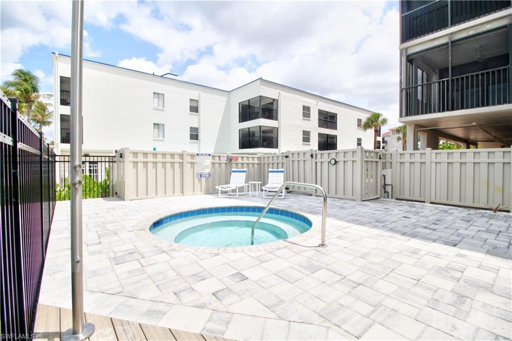 9415 Gulf Shore DR # 102