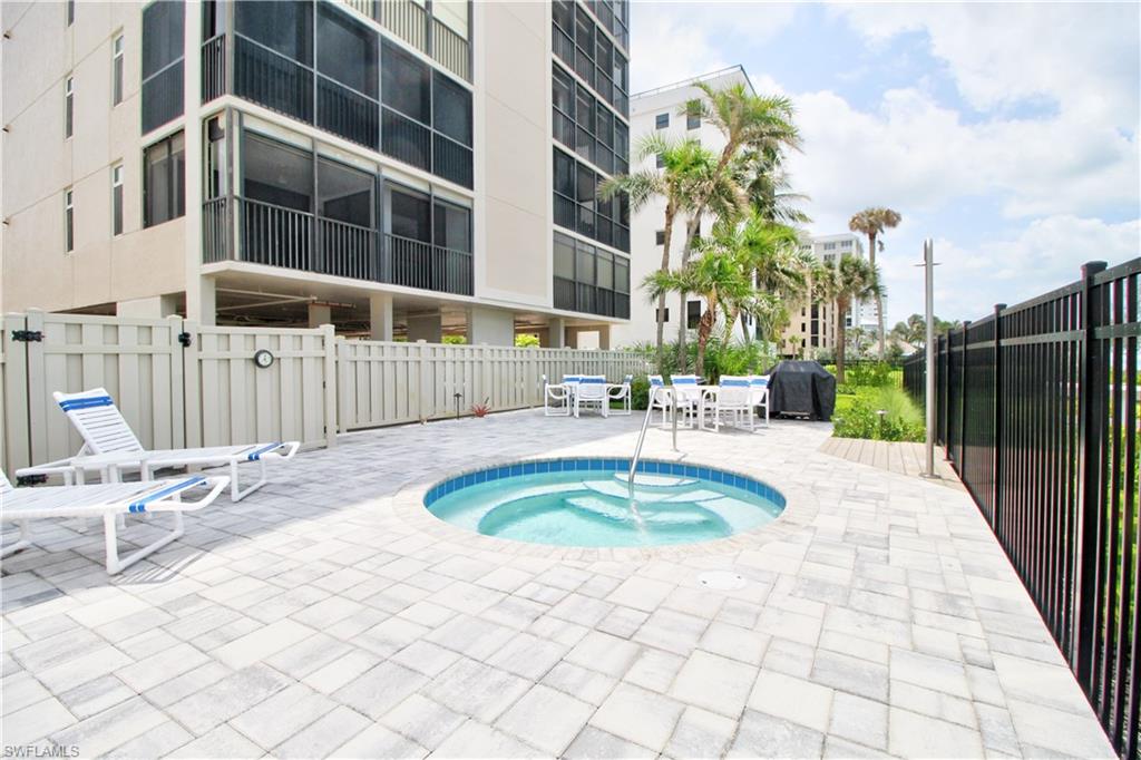 9415 Gulf Shore DR # 102