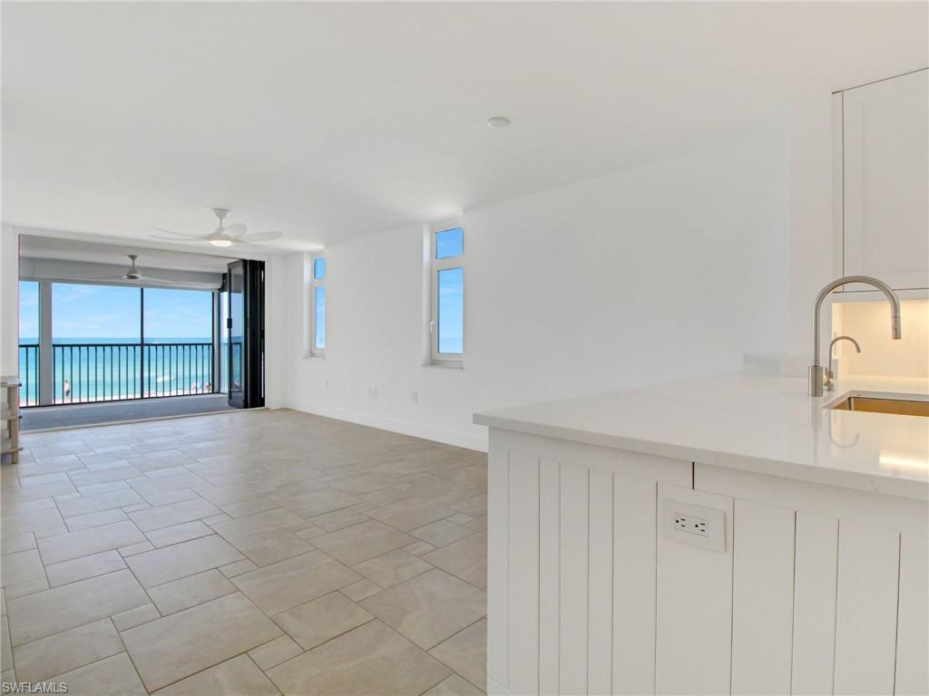 9415 Gulf Shore DR # 102