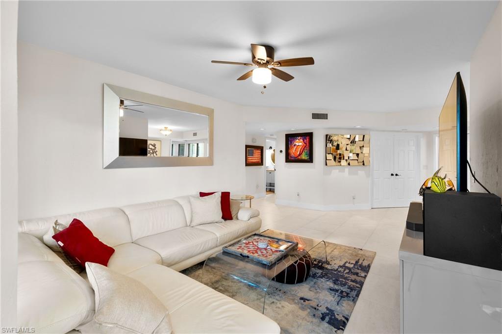 15 Bennington DR # 7