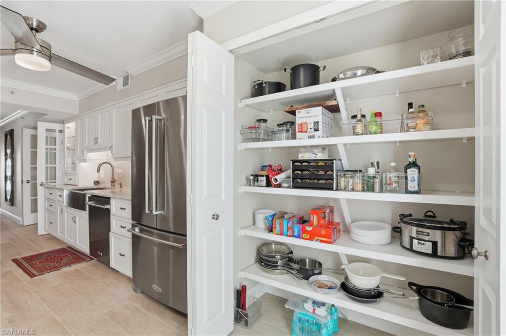 4945 Cougar CT S # 4