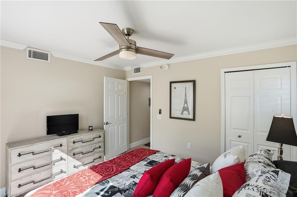 4945 Cougar CT S # 4