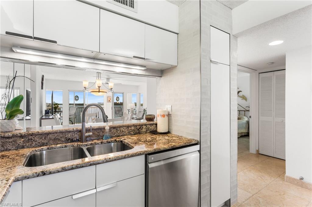 4895 Bonita Beach RD # 302