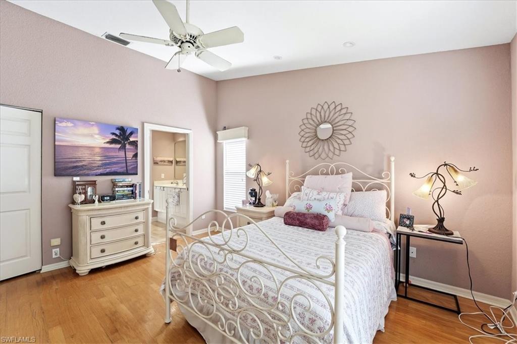 1827 W Crown Pointe BLVD