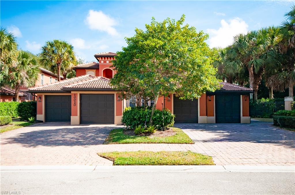 10020 Heather LN 901