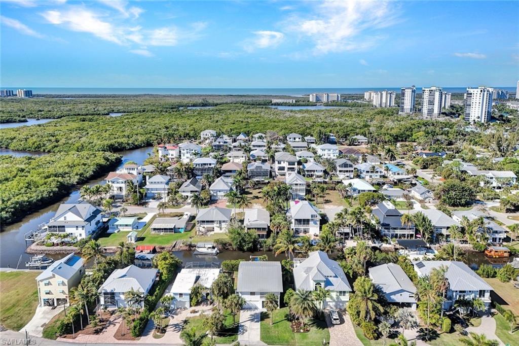 1285 Grand Canal DR