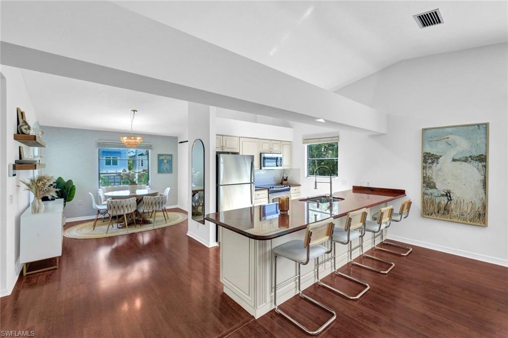 1285 Grand Canal DR