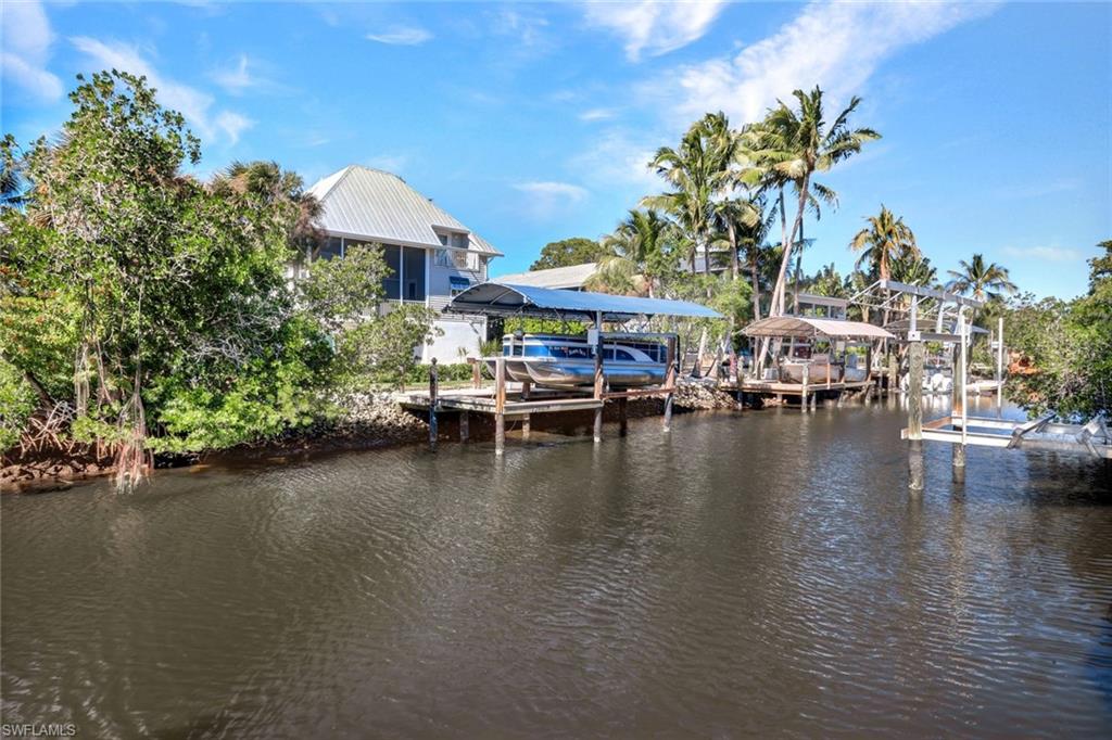 1285 Grand Canal DR