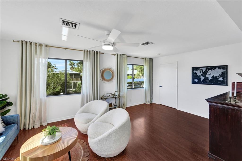 1285 Grand Canal DR