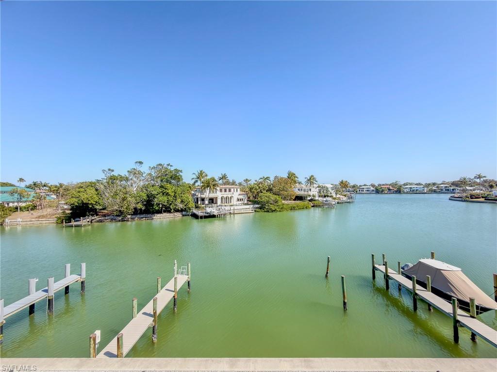 1910 Gulf Shore BLVD N # 312