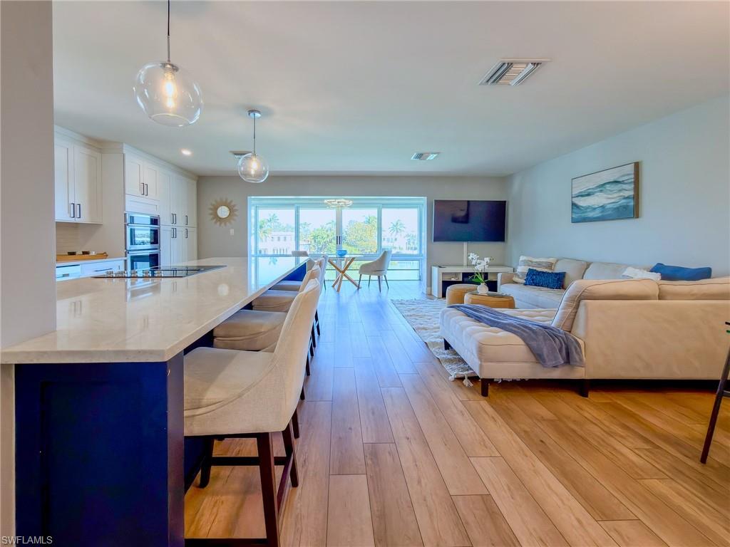 1910 Gulf Shore BLVD N # 312