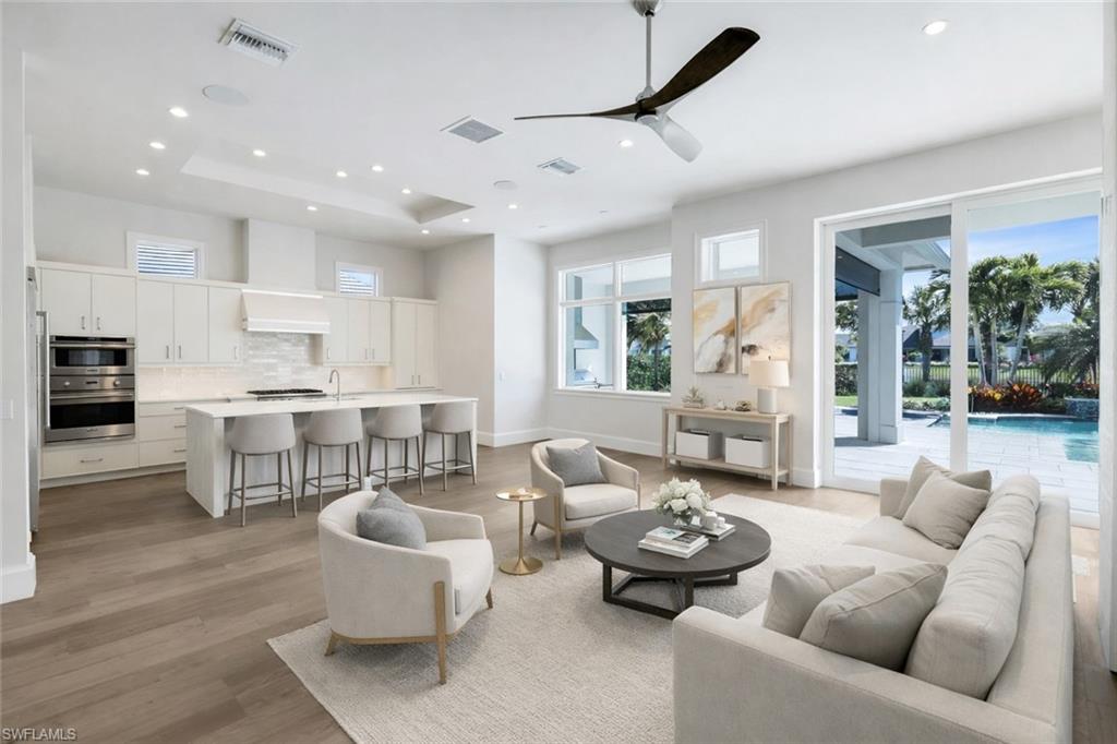 16716 Enclave CIR