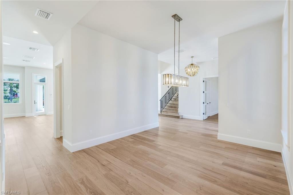 16716 Enclave CIR