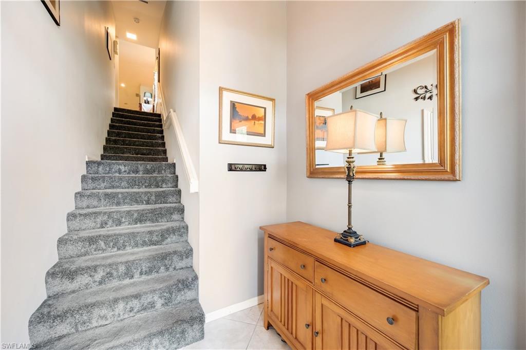 6810 Huntington Lakes CIR # 201