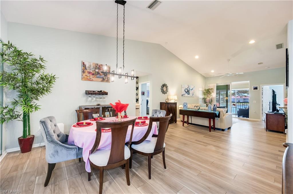 6810 Huntington Lakes CIR # 201