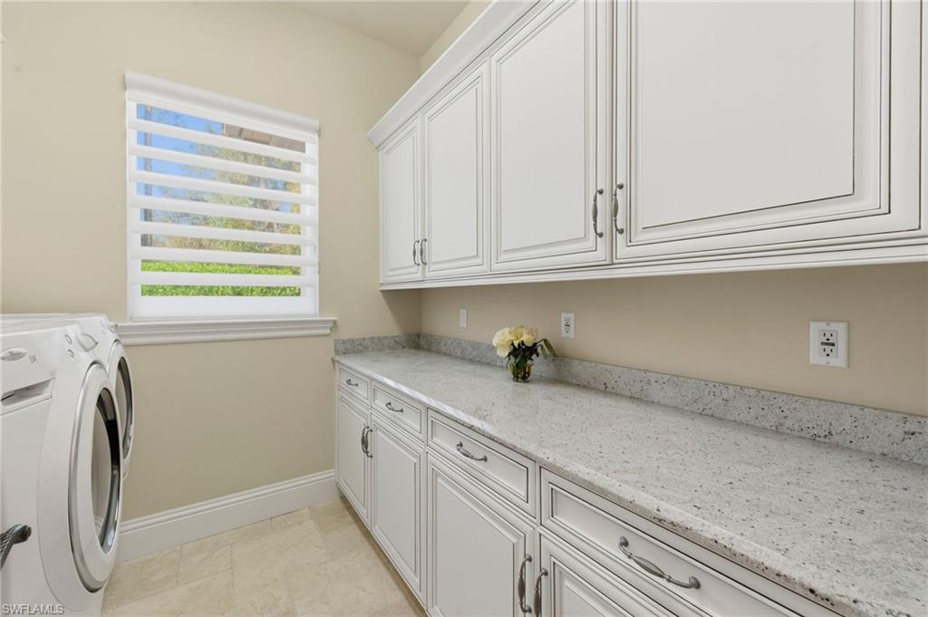 4415 Club Estates DR