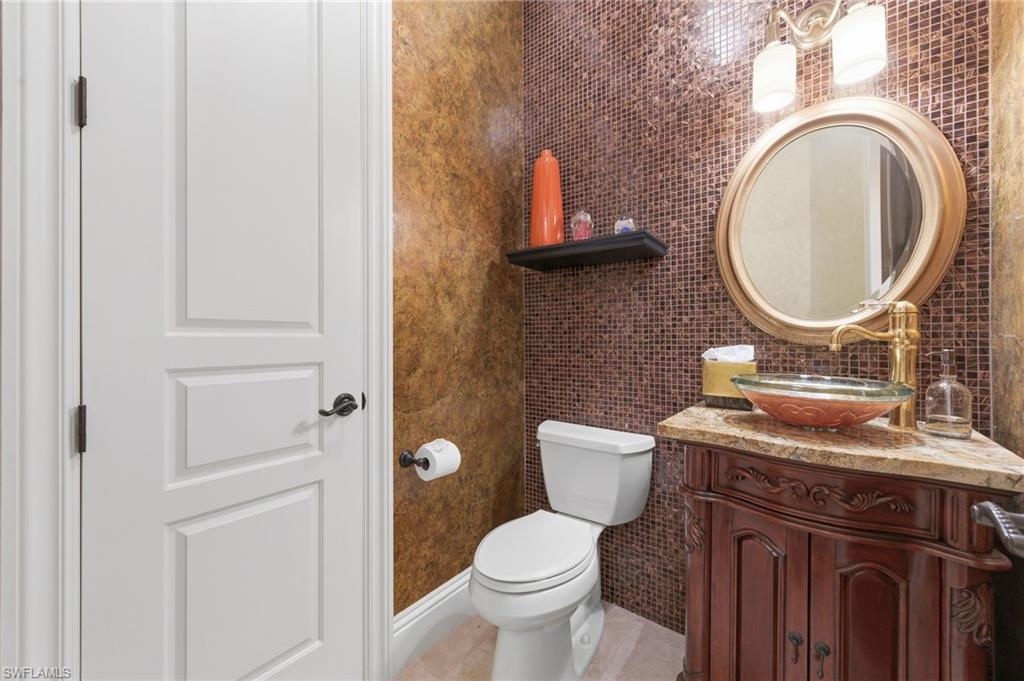 4415 Club Estates DR