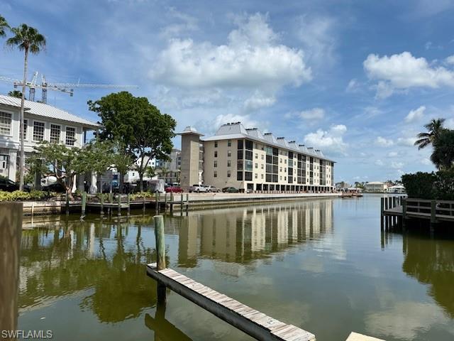 361-4 Vanderbilt Beach RD