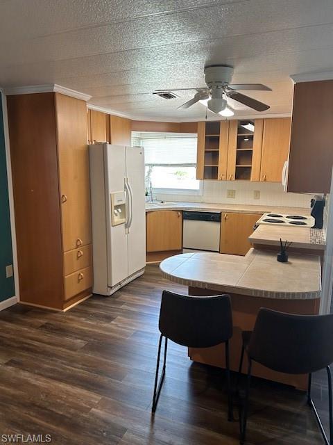 604 Charlemagne BLVD