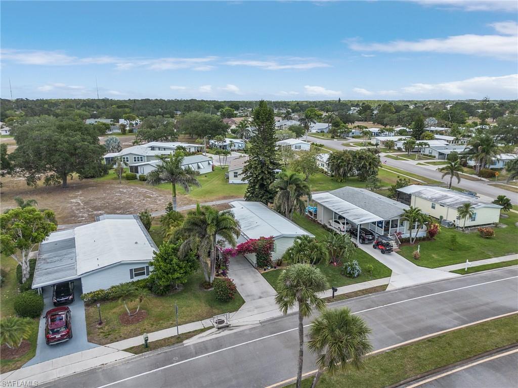 604 Charlemagne BLVD