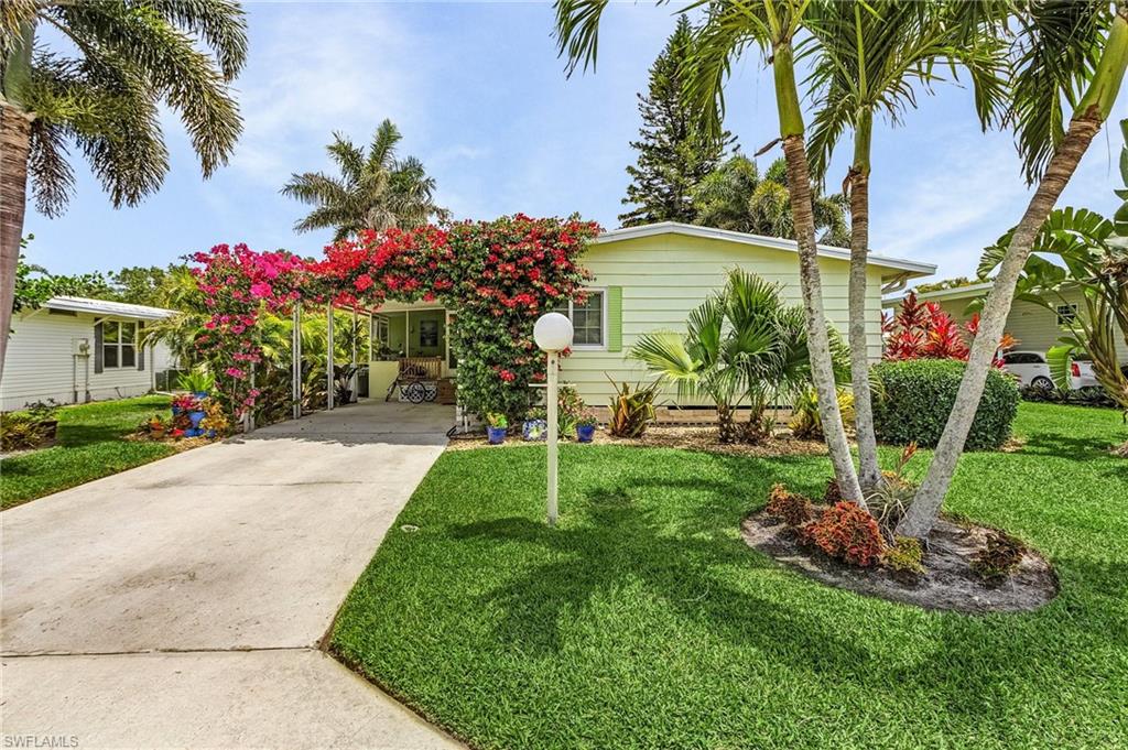 604 Charlemagne BLVD