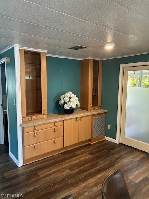 604 Charlemagne BLVD