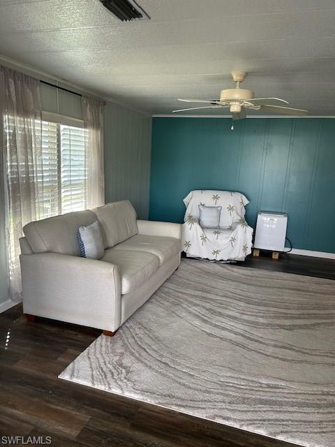 604 Charlemagne BLVD