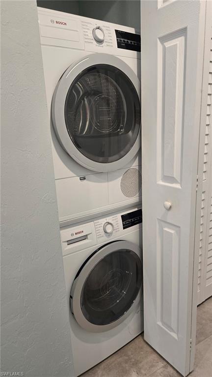 1085 Bald Eagle DR # E304