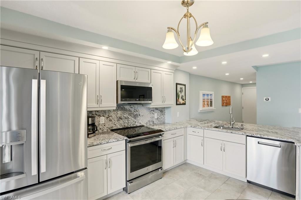 1085 Bald Eagle DR # E304